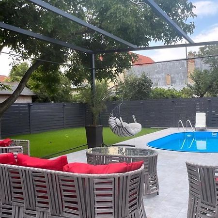 Casa Di David Villa Бузау Екстериор снимка